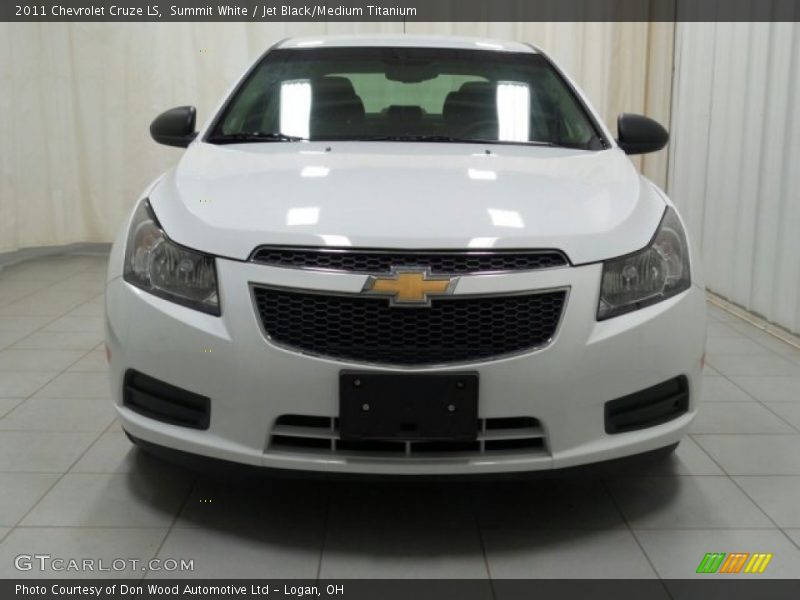 Summit White / Jet Black/Medium Titanium 2011 Chevrolet Cruze LS