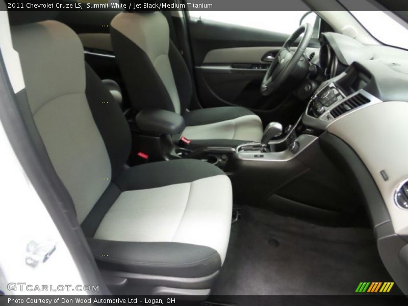 Summit White / Jet Black/Medium Titanium 2011 Chevrolet Cruze LS