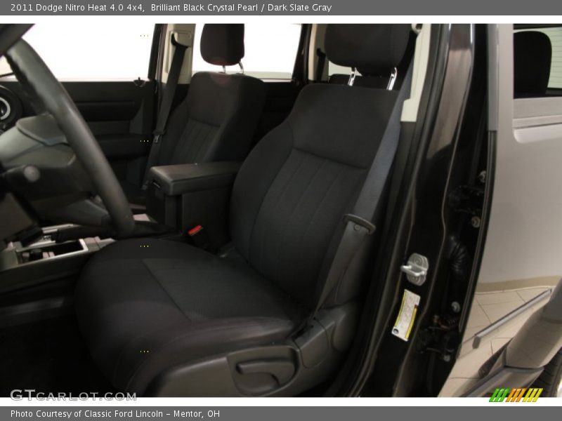 Brilliant Black Crystal Pearl / Dark Slate Gray 2011 Dodge Nitro Heat 4.0 4x4
