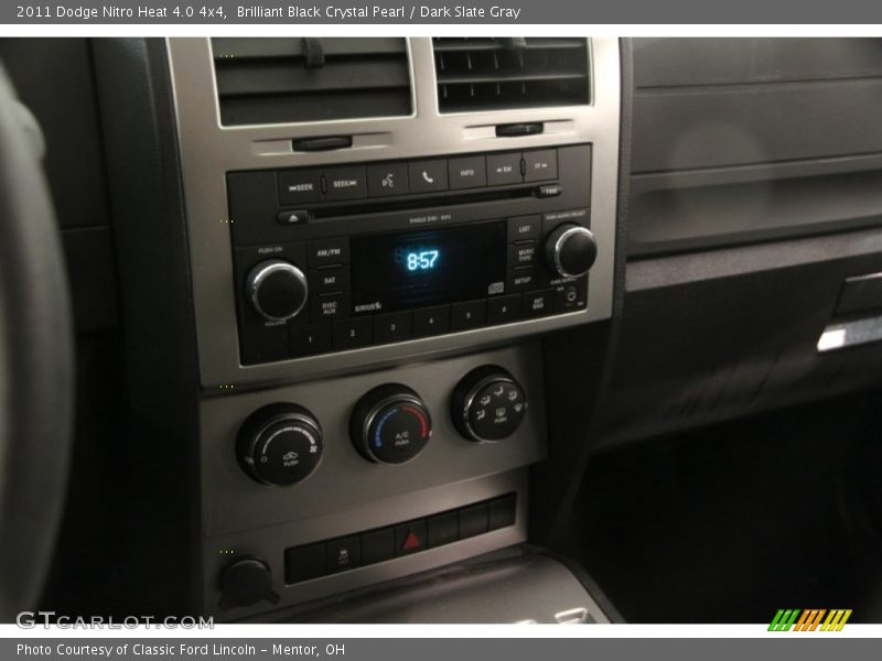Brilliant Black Crystal Pearl / Dark Slate Gray 2011 Dodge Nitro Heat 4.0 4x4