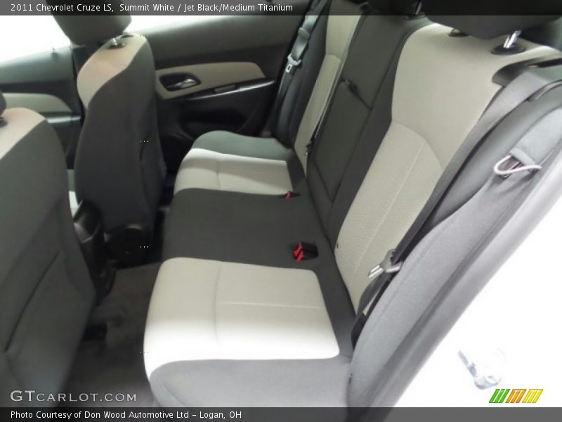 Summit White / Jet Black/Medium Titanium 2011 Chevrolet Cruze LS