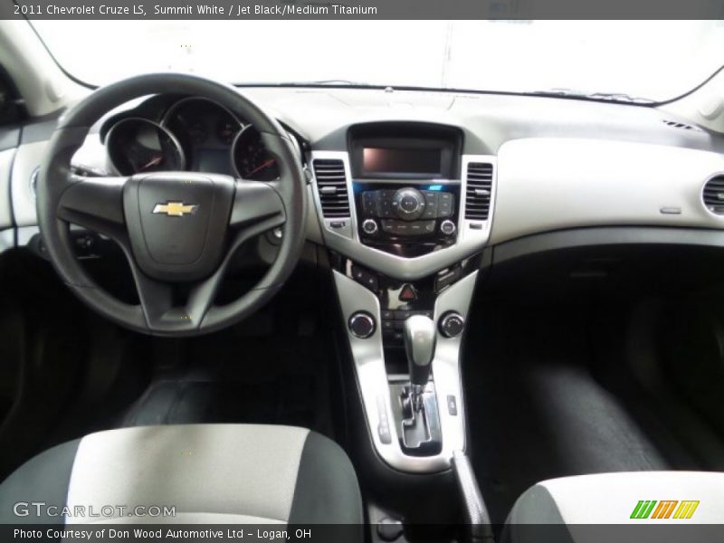 Summit White / Jet Black/Medium Titanium 2011 Chevrolet Cruze LS