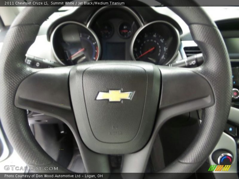 Summit White / Jet Black/Medium Titanium 2011 Chevrolet Cruze LS