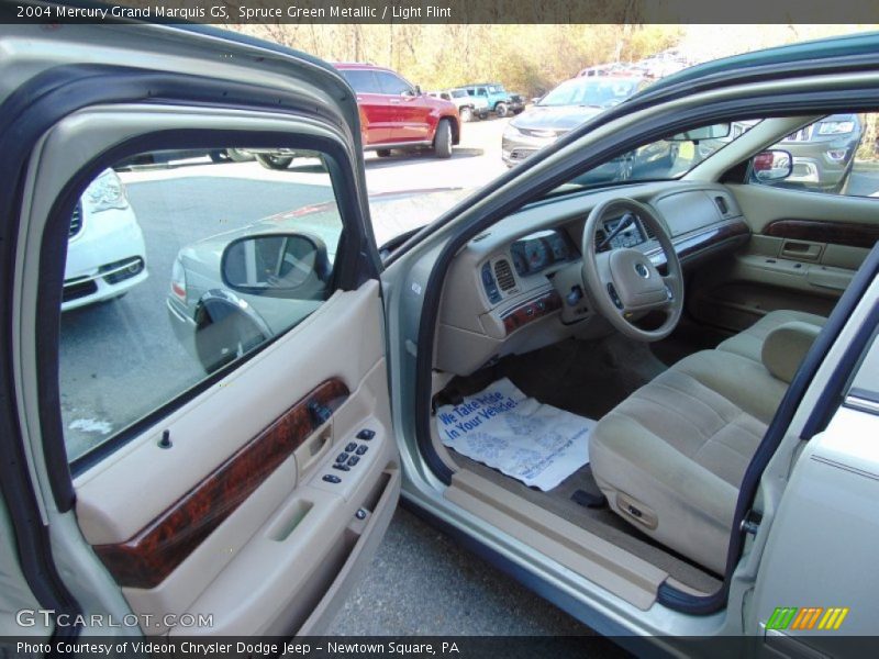 Spruce Green Metallic / Light Flint 2004 Mercury Grand Marquis GS