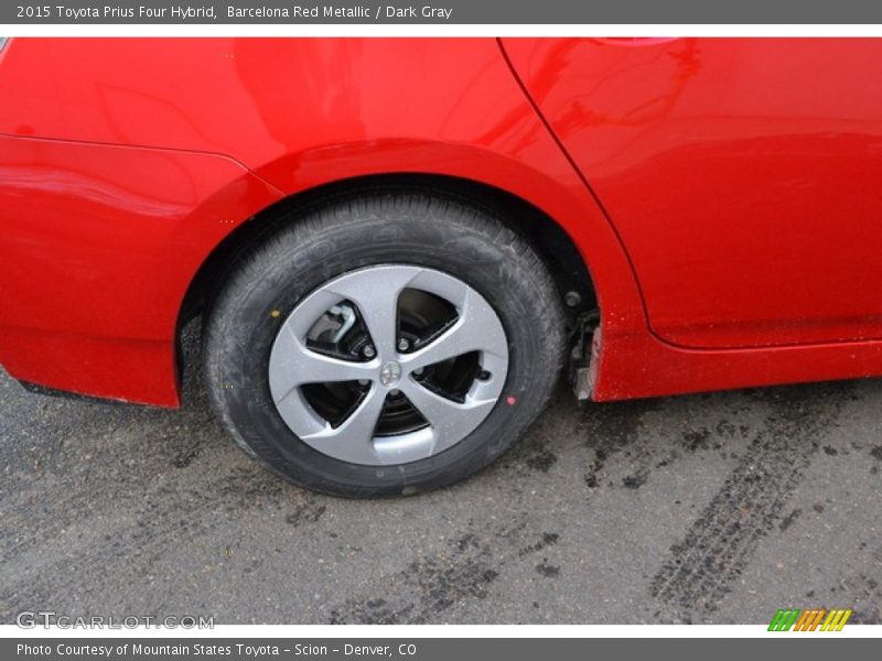 Barcelona Red Metallic / Dark Gray 2015 Toyota Prius Four Hybrid