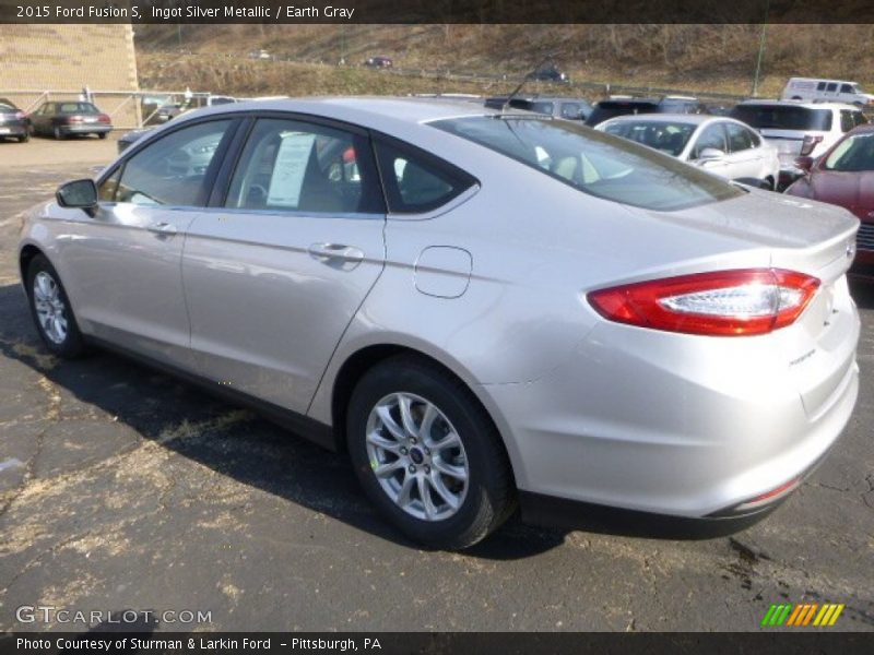 Ingot Silver Metallic / Earth Gray 2015 Ford Fusion S
