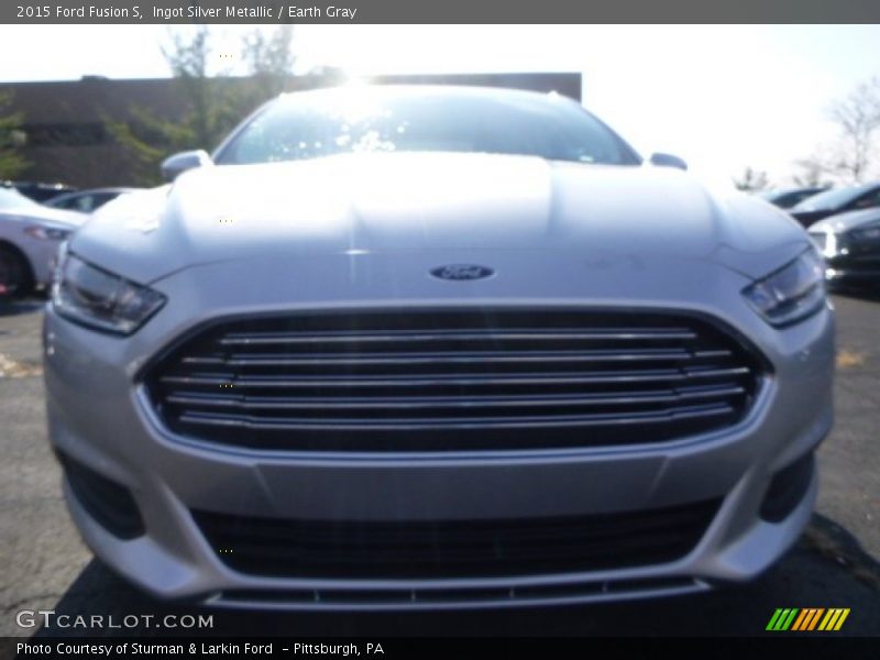Ingot Silver Metallic / Earth Gray 2015 Ford Fusion S