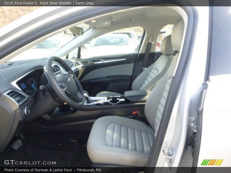 Ingot Silver Metallic / Earth Gray 2015 Ford Fusion S