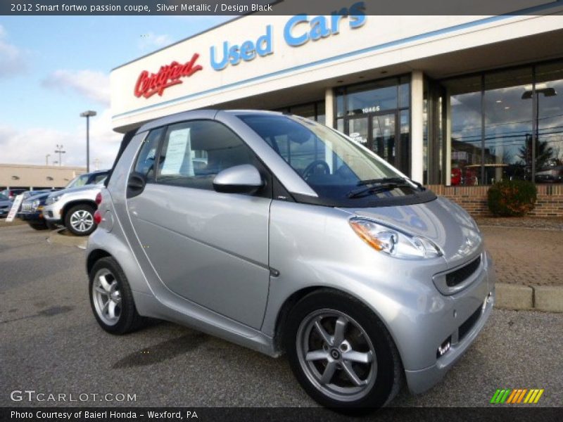 Silver Metallic / Design Black 2012 Smart fortwo passion coupe