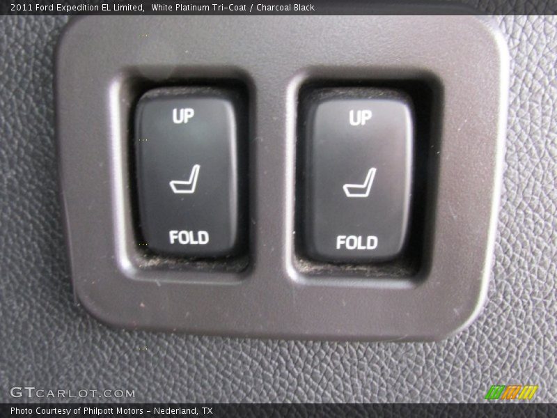 White Platinum Tri-Coat / Charcoal Black 2011 Ford Expedition EL Limited