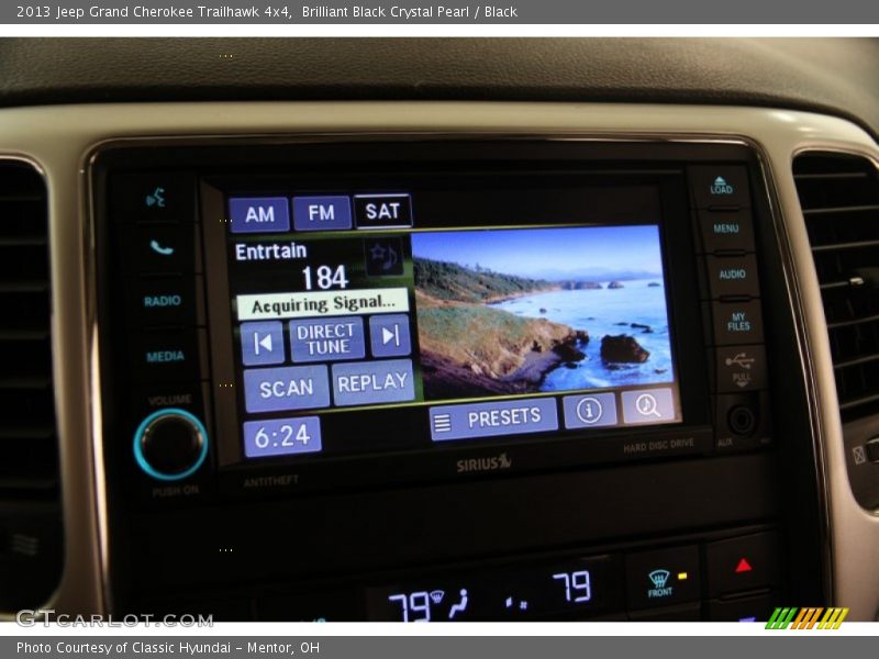 Brilliant Black Crystal Pearl / Black 2013 Jeep Grand Cherokee Trailhawk 4x4