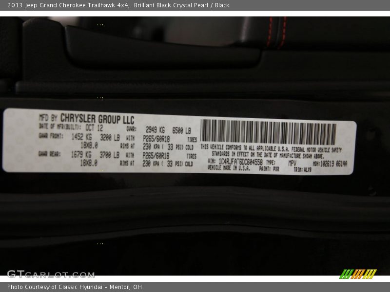 Brilliant Black Crystal Pearl / Black 2013 Jeep Grand Cherokee Trailhawk 4x4