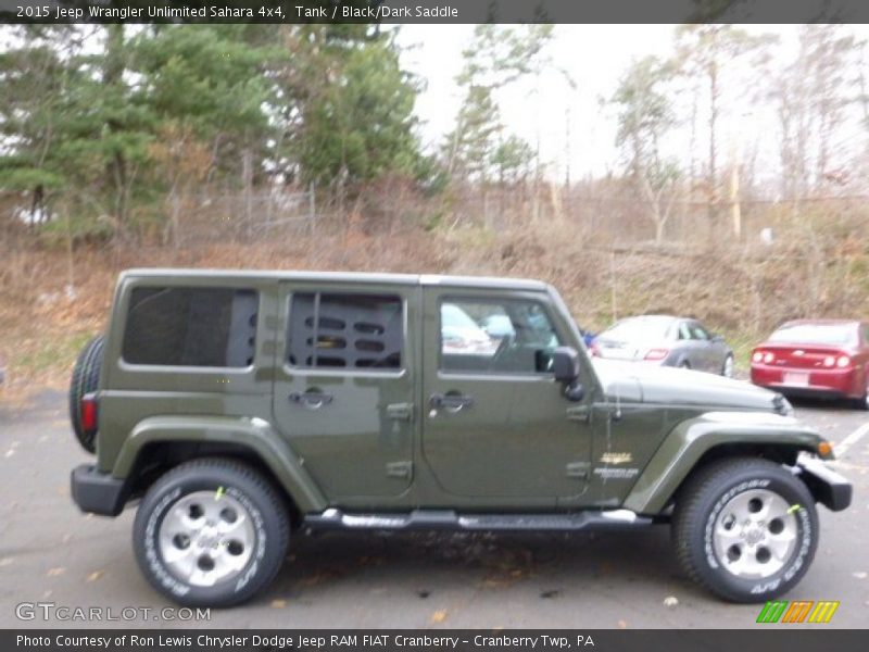 2015 Wrangler Unlimited Sahara 4x4 Tank