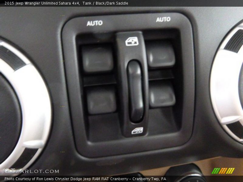 Tank / Black/Dark Saddle 2015 Jeep Wrangler Unlimited Sahara 4x4