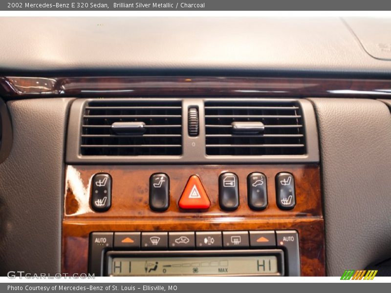 Brilliant Silver Metallic / Charcoal 2002 Mercedes-Benz E 320 Sedan