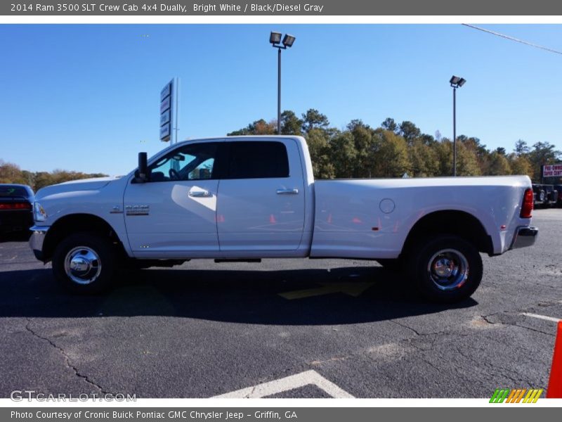 Bright White / Black/Diesel Gray 2014 Ram 3500 SLT Crew Cab 4x4 Dually