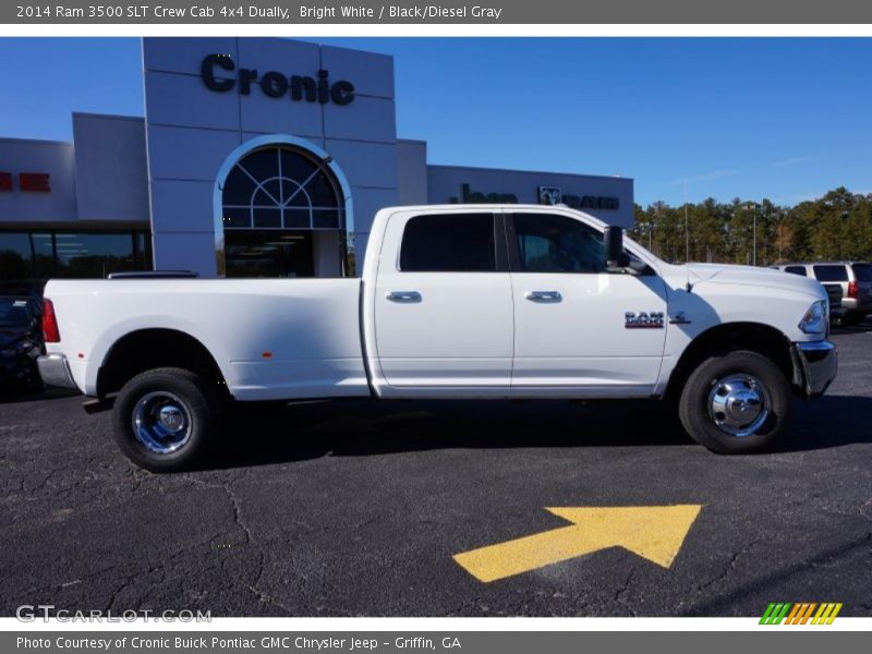 Bright White / Black/Diesel Gray 2014 Ram 3500 SLT Crew Cab 4x4 Dually