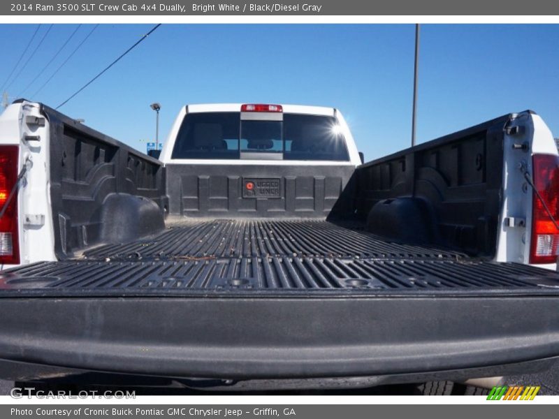 Bright White / Black/Diesel Gray 2014 Ram 3500 SLT Crew Cab 4x4 Dually