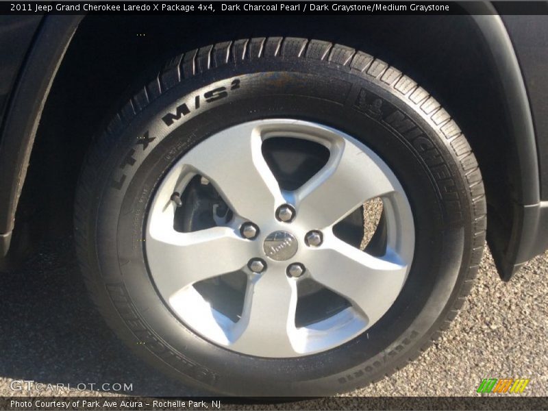 Dark Charcoal Pearl / Dark Graystone/Medium Graystone 2011 Jeep Grand Cherokee Laredo X Package 4x4