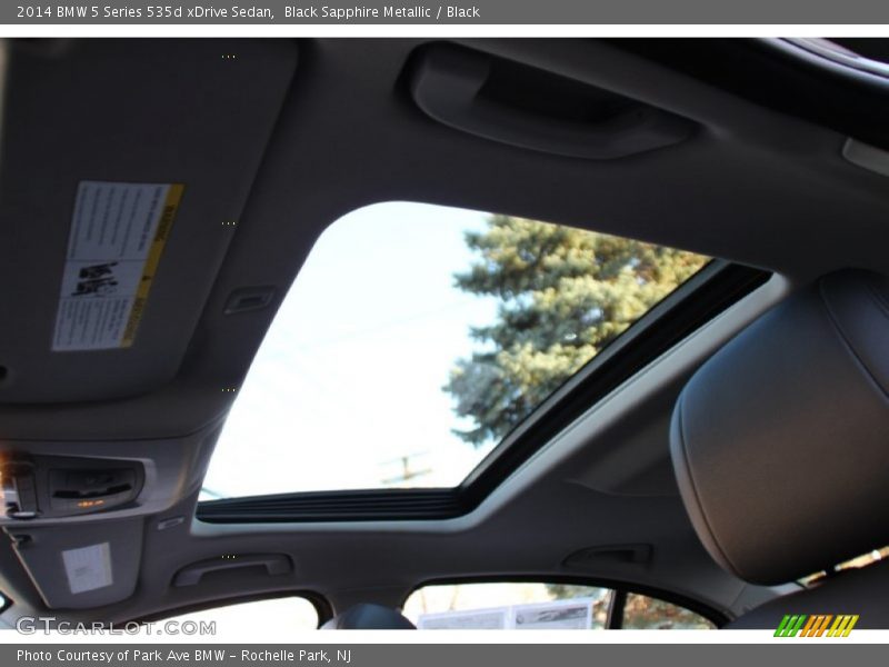 Black Sapphire Metallic / Black 2014 BMW 5 Series 535d xDrive Sedan