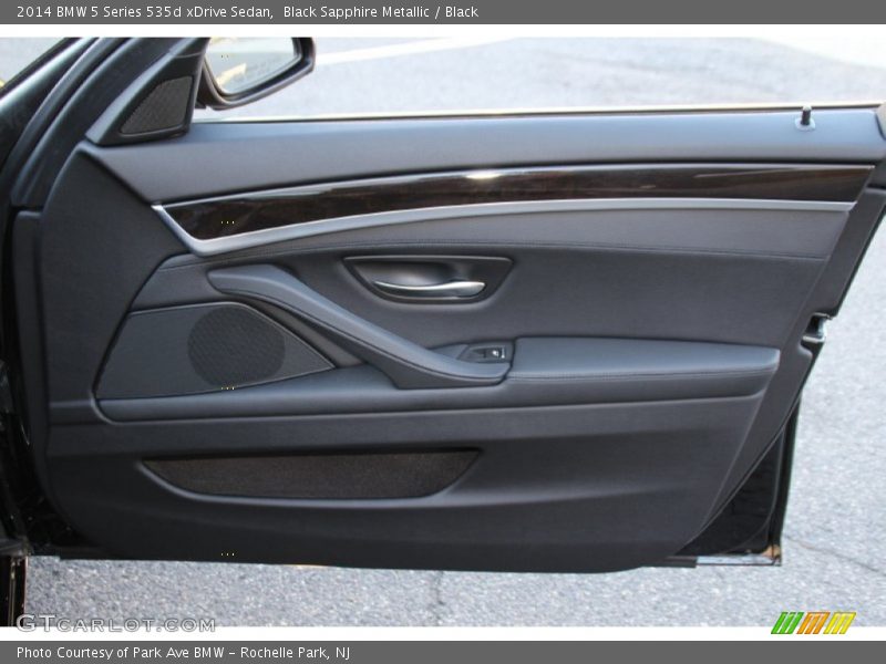 Black Sapphire Metallic / Black 2014 BMW 5 Series 535d xDrive Sedan