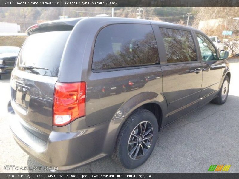 Granite Crystal Metallic / Black 2015 Dodge Grand Caravan SXT