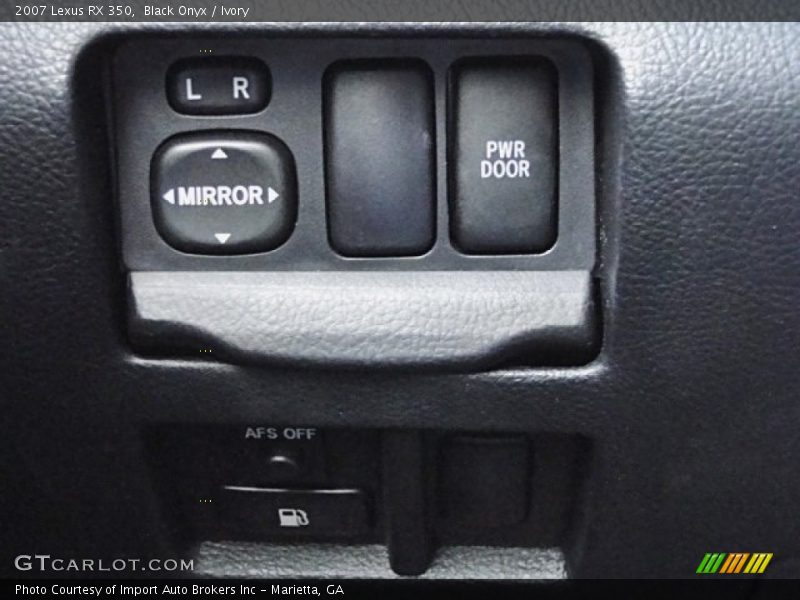 Black Onyx / Ivory 2007 Lexus RX 350