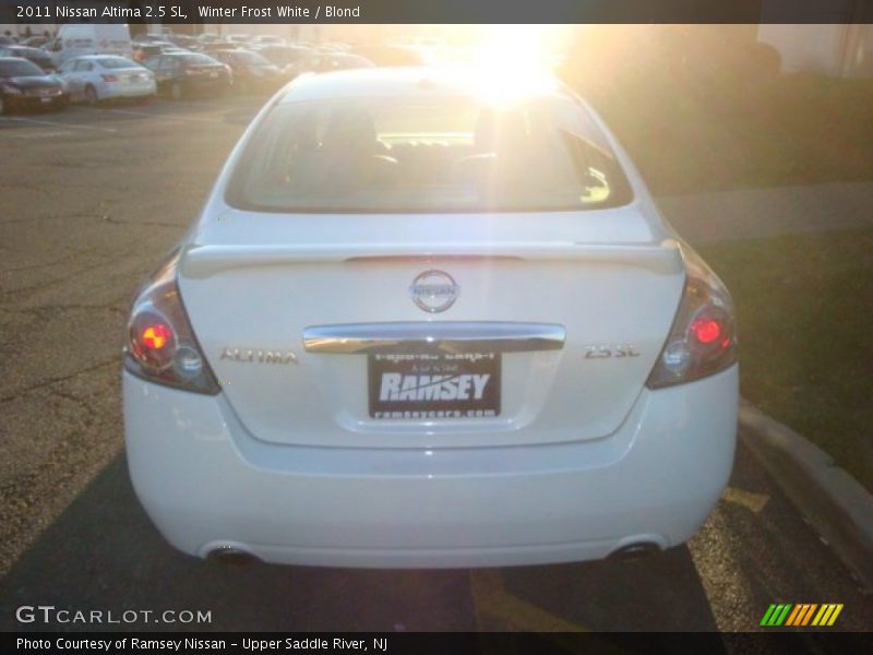 Winter Frost White / Blond 2011 Nissan Altima 2.5 SL