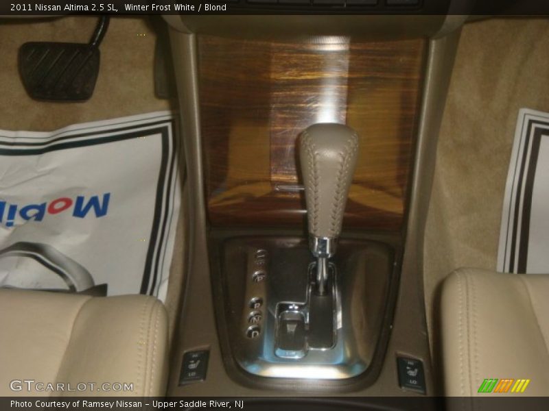 Winter Frost White / Blond 2011 Nissan Altima 2.5 SL