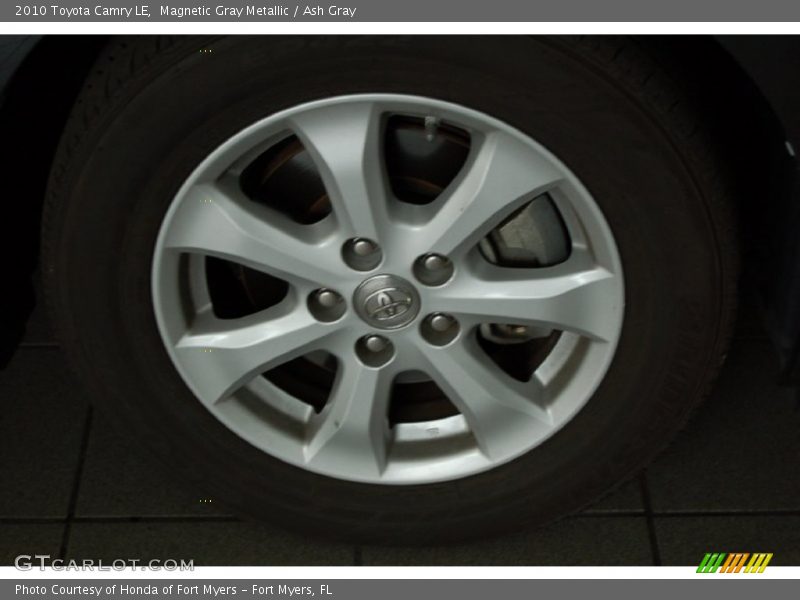 Magnetic Gray Metallic / Ash Gray 2010 Toyota Camry LE