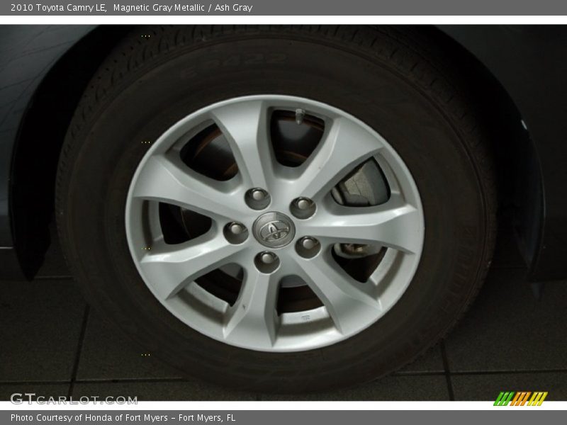 Magnetic Gray Metallic / Ash Gray 2010 Toyota Camry LE