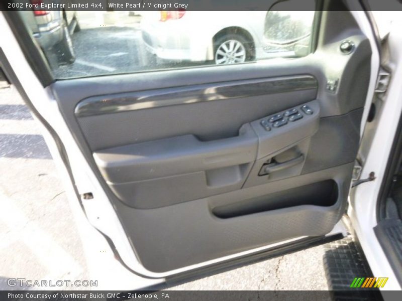 White Pearl / Midnight Grey 2002 Ford Explorer Limited 4x4