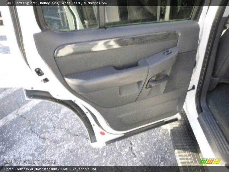 White Pearl / Midnight Grey 2002 Ford Explorer Limited 4x4