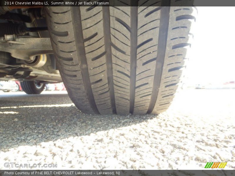 Summit White / Jet Black/Titanium 2014 Chevrolet Malibu LS