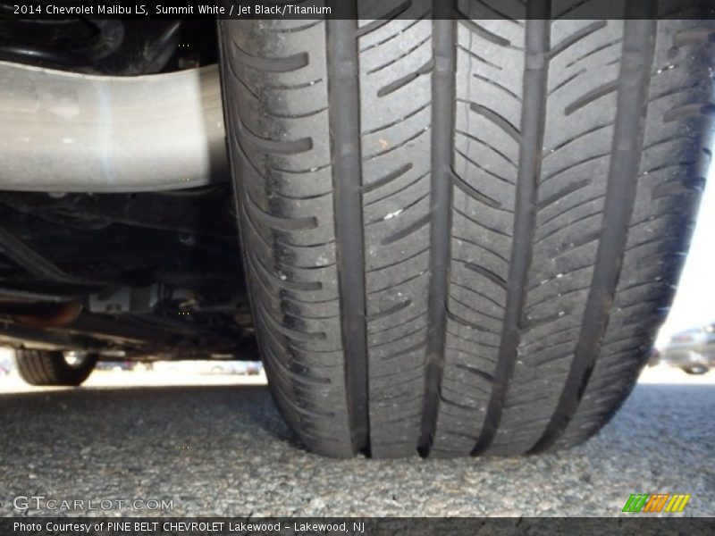 Summit White / Jet Black/Titanium 2014 Chevrolet Malibu LS