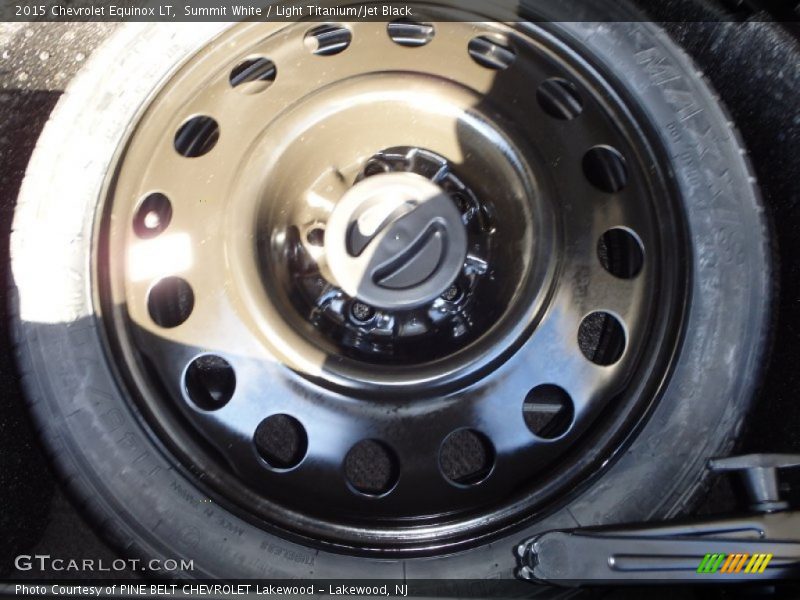 Summit White / Light Titanium/Jet Black 2015 Chevrolet Equinox LT