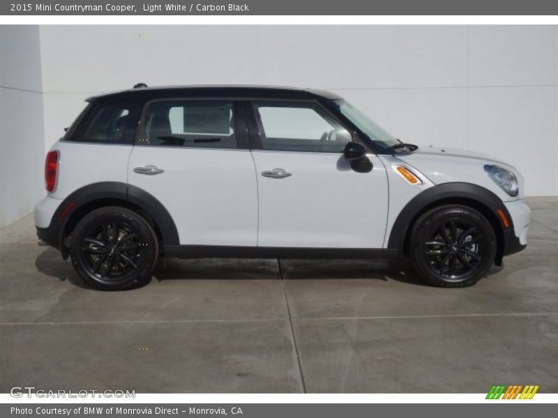 Light White / Carbon Black 2015 Mini Countryman Cooper