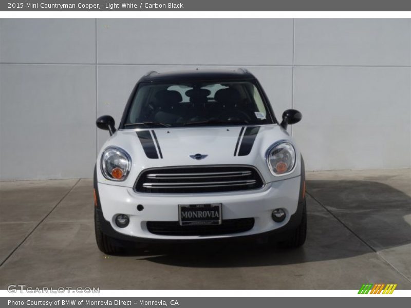 Light White / Carbon Black 2015 Mini Countryman Cooper