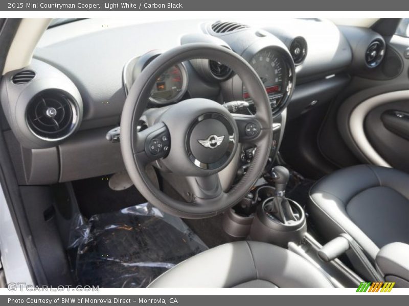 Light White / Carbon Black 2015 Mini Countryman Cooper