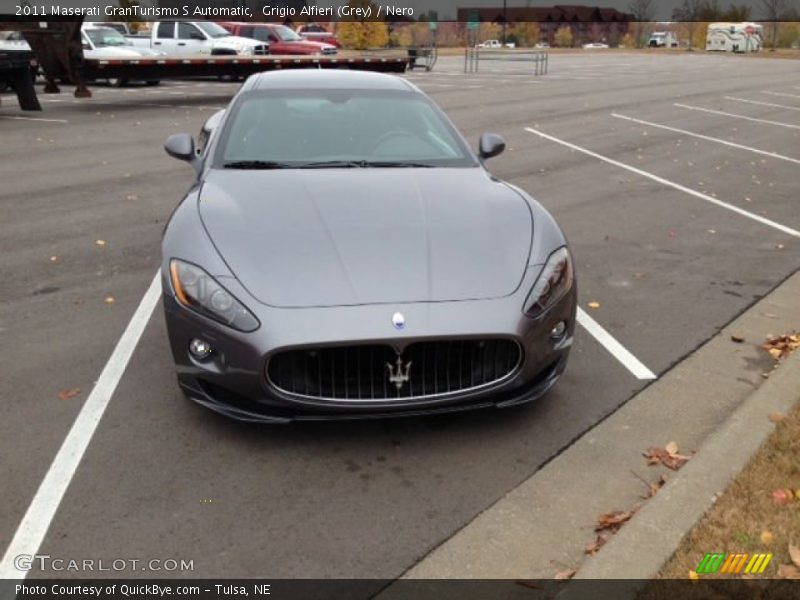 Grigio Alfieri (Grey) / Nero 2011 Maserati GranTurismo S Automatic