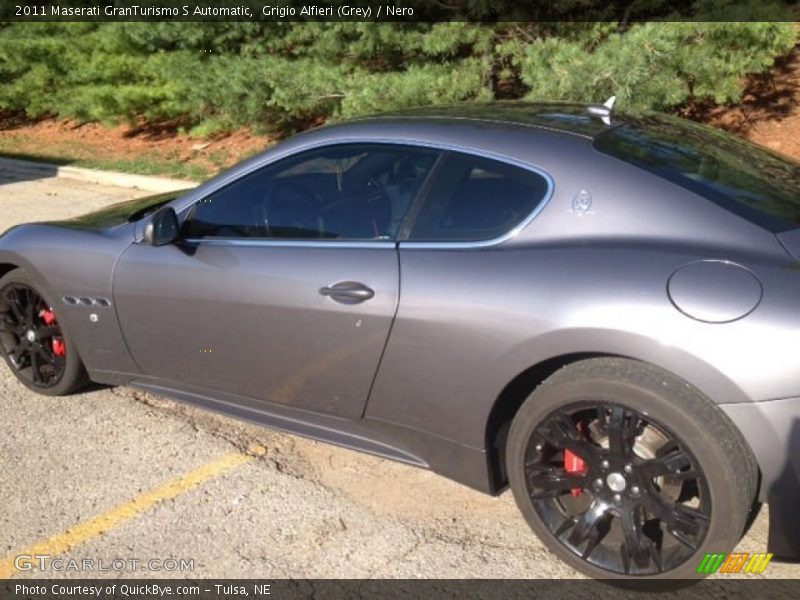 Grigio Alfieri (Grey) / Nero 2011 Maserati GranTurismo S Automatic