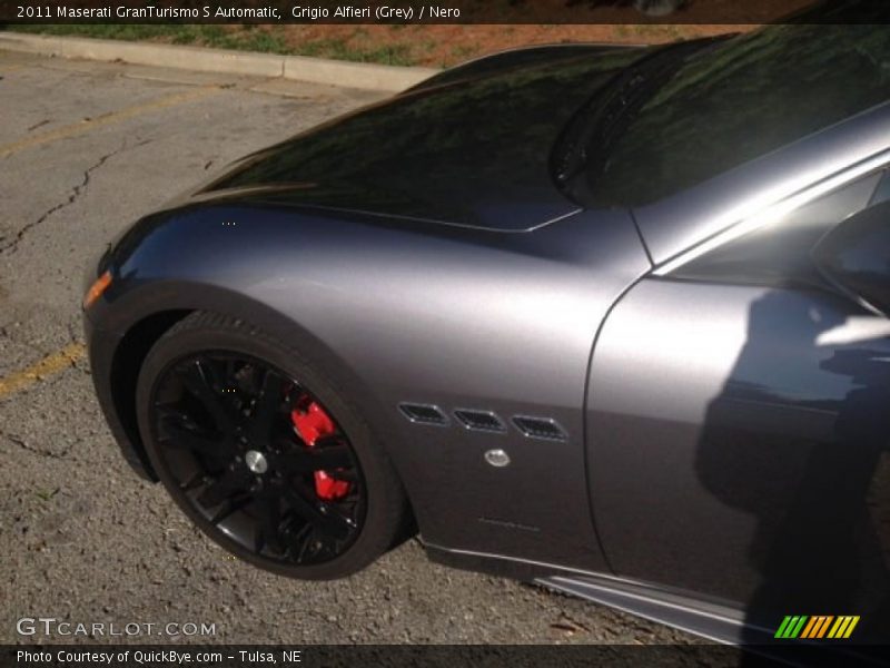 Grigio Alfieri (Grey) / Nero 2011 Maserati GranTurismo S Automatic