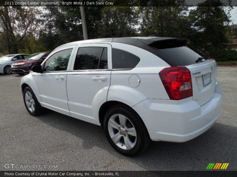 Bright White / Dark Slate Gray 2011 Dodge Caliber Mainstreet