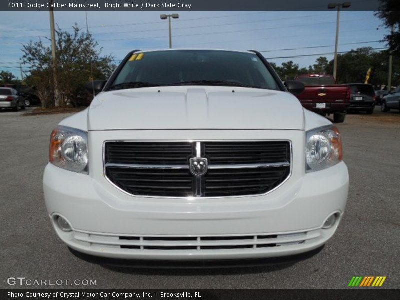 Bright White / Dark Slate Gray 2011 Dodge Caliber Mainstreet