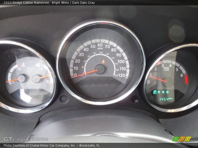 Bright White / Dark Slate Gray 2011 Dodge Caliber Mainstreet