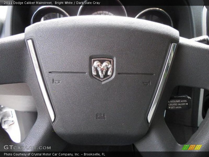 Bright White / Dark Slate Gray 2011 Dodge Caliber Mainstreet