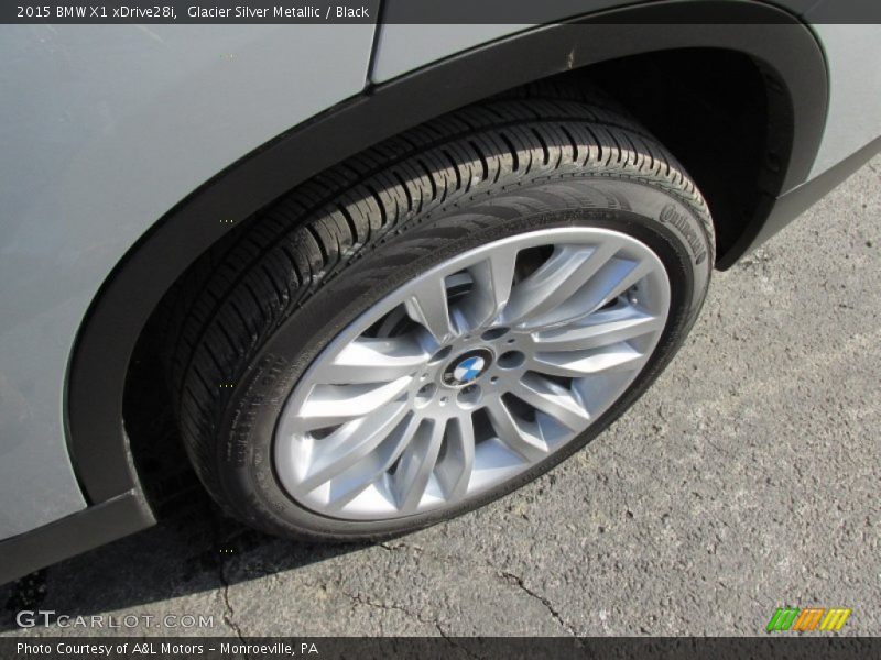 Glacier Silver Metallic / Black 2015 BMW X1 xDrive28i