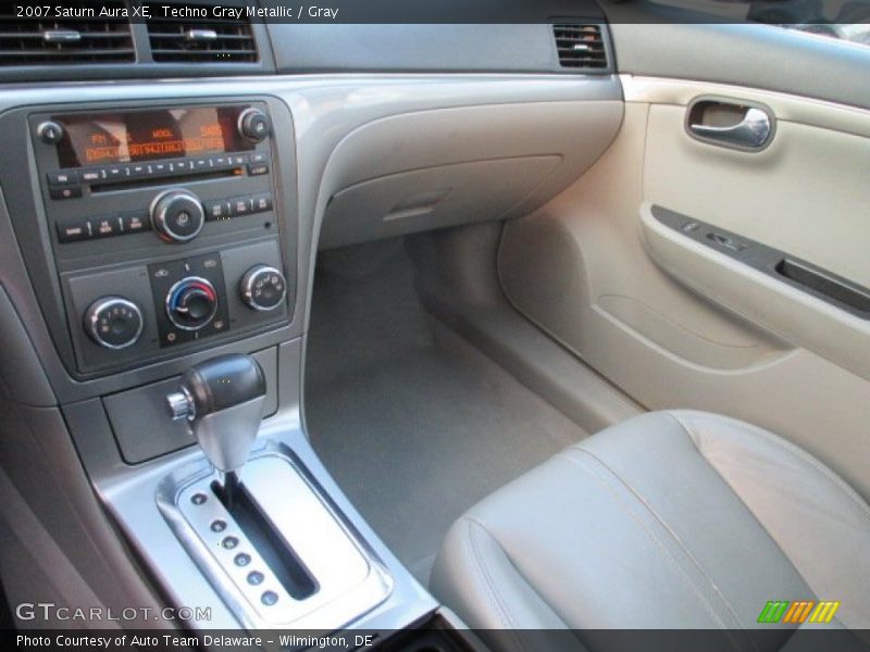 Techno Gray Metallic / Gray 2007 Saturn Aura XE