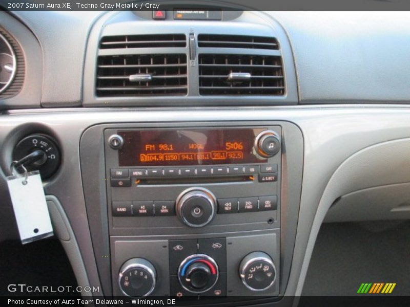 Techno Gray Metallic / Gray 2007 Saturn Aura XE