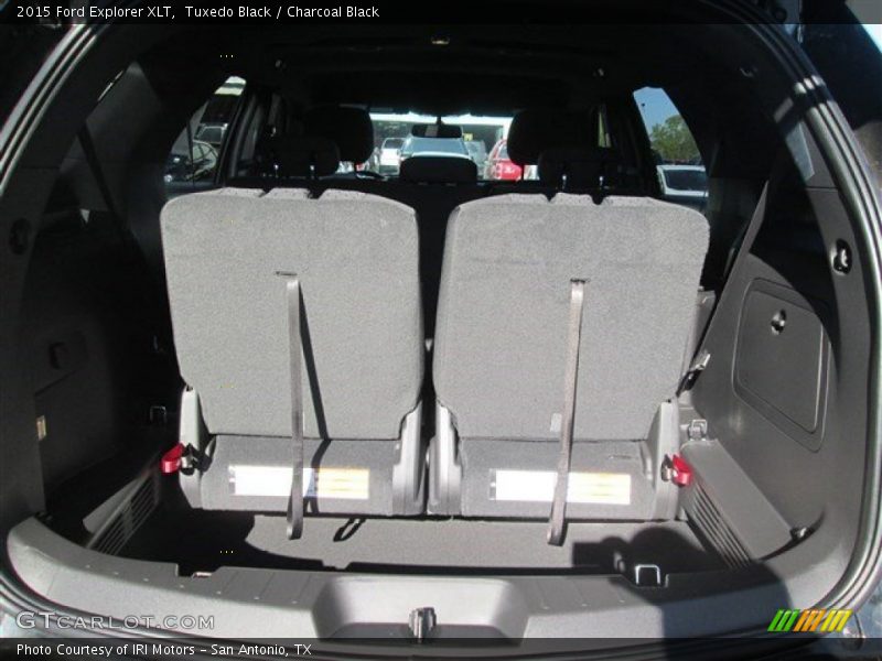 Tuxedo Black / Charcoal Black 2015 Ford Explorer XLT